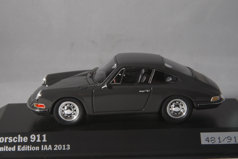 Illustration for article titled Teutonic Tuesday: IAA 2013 Porsche 911 Classic